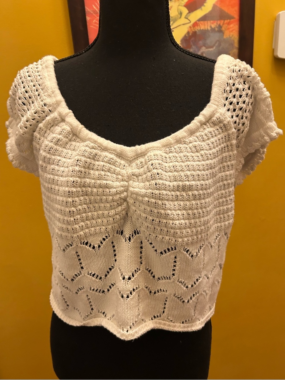 Aeropostale White Crotchet Crop Top Size XL